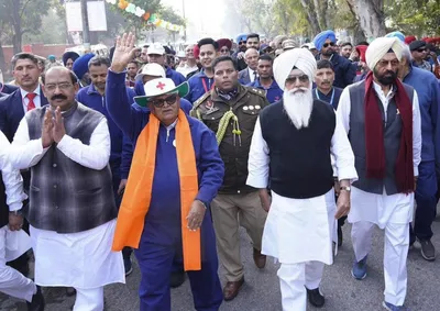 ਰਾਜਪਾਲ ਦੀ ਪੈਦਲ ਯਾਤਰਾ ’ਚ ਨਵੀਆਂ ਸਿਆਸੀ ਪੈੜਾਂ